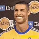 在大巴黎时，你们叫人家姆甜甜；在皇马时，你们叫人家龟夫人