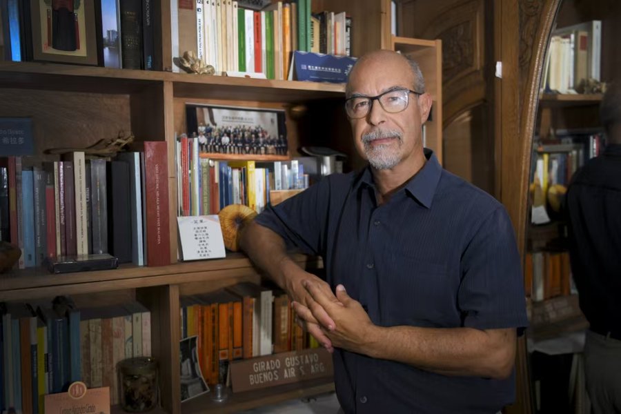 解放日报对话何广思:DeepSeek是中国特质水到渠成世界中国学大会